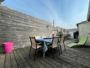Fotografia z galérie ubytovania Au Bon Port - Maison Bel Air v destinácii Les Sables-dʼOlonne