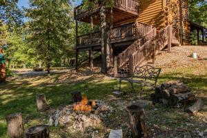 Zahrada ubytování Lil' Treehouse Cabin