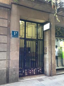 Gallery image of Pensión Dani in Barcelona