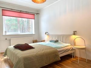 Fotografie z fotogalerie ubytování Charming 2-Bedroom Apartment near Nature and Beach v destinaci Treimani