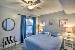 Postel nebo postele na pokoji v ubytování Oceanfront Condo Rental Near Daytona Speedway + 18 fotografií