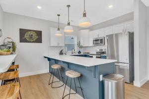 Η κουζίνα ή μικρή κουζίνα στο Boone Docks Lodge