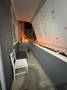Balkón nebo terasa v ubytování Downtown Retreat "Spiranca"