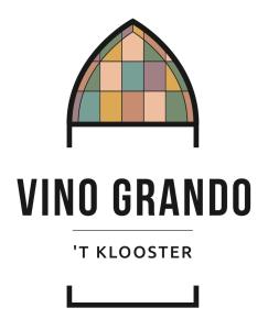 un logo pour une grappe de tigloco tigloco de vin dans l'établissement Vino Grando 't Klooster, à Odiliapeel