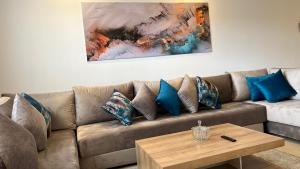 Posezení v ubytování Luxury Family Appart 7 Pers - CheckPoint - Oujda Center