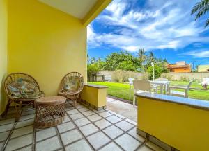 Photo de la galerie de l'établissement Incrivel casa com piscina em Ilheus na Bahia, à Olivença