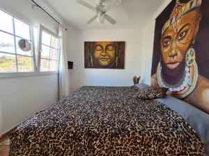 A bed or beds in a room at CASA SOL by Maria