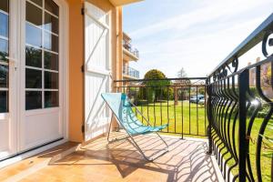 Balkon lub taras w obiekcie Les Jardins de Provence • Beau Rivage • Proche mer
