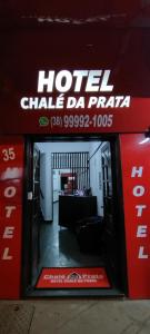 a sign that reads hotel chalejadadiarmaarma in a building at Hotel Chalé Da Prata in Curvelo