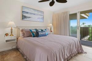 Sapphire Oasis- Heavenly Ocean View and Resort客房内的一张或多张床位