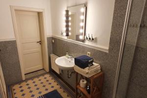 Ένα μπάνιο στο Ferienwohnungen Villa Haniel Carl +29 φωτογραφίες