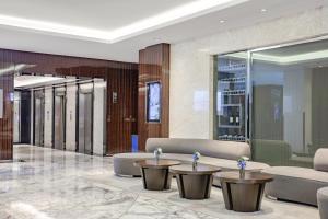 Posezení v ubytování Radisson Collection Hotel, Yangtze Shanghai