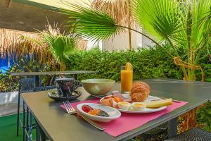 Comida en el hotel o alrededores