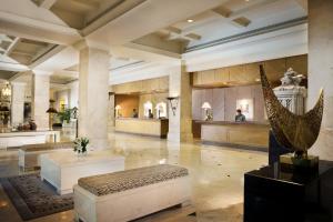 Posezení v ubytování Bumi Surabaya City Resort + 21 fotografií