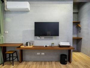 Televisor o centre d'entreteniment de 48-6 Homestay