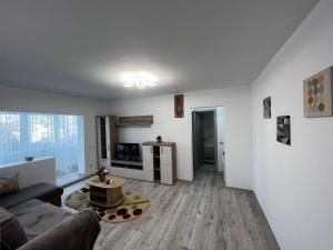 Fotografie z fotogalerie ubytování Cozy Urban Accommodation in Beautiful Suceava v destinaci Sučava