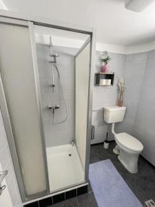 Koupelna v ubytování Wohnung mit Bergblick im Haus Sonne