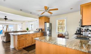 Kuchyň nebo kuchyňský kout v ubytování Stones Throw Cottage Oxley + 9 fotografií