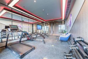 Fitness centrum a/nebo fitness zařízení v ubytování Atour S Shenzhen Nanshan