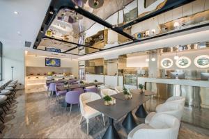 Posezení v ubytování Atour Hotel Zhuhai Gongbei Port Fuhuali CBD