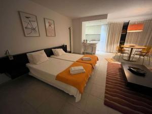 Postel nebo postele na pokoji v ubytování Apartamento Golden Ocean