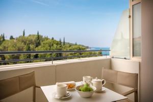 Ein Balkon oder eine Terrasse in der Unterkunft Remisens Hotel Albatros-All inclusive