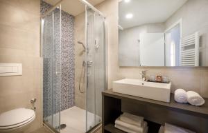 Ein Badezimmer in der Unterkunft Remisens Hotel Albatros-All inclusive