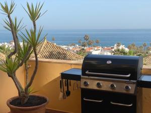 Fotografia z galérie ubytovania 3 Bedroom apartment with beautiful sea views v destinácii Manilva