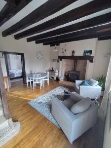 Gallery image of B&B Buddleja in Saint-Hilaire-les-Places