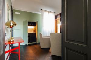 Posezení v ubytování MoLo Suites
