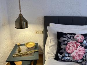 Postel nebo postele na pokoji v ubytování Gal House