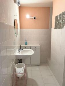 Kúpeľňa v ubytovaní Villa Les Genêts + 14 fotografií