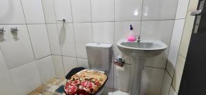 Koupelna v ubytování Casa duplex en Área 4 CDE + 14 fotografií
