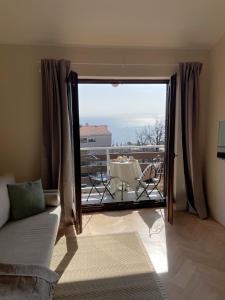 Balkón nebo terasa v ubytování Opatija Apartment - Ocean Suite & Sea Breeze