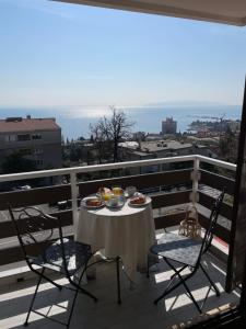 Balkón nebo terasa v ubytování Opatija Apartment - Ocean Suite & Sea Breeze