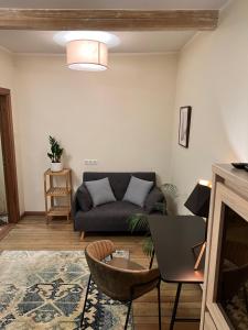 Posezení v ubytování Guest house in Dobele city center- Pilsētas Māja