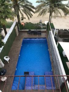Amwaj IslandPrivate pool with Beachfront access Villa的相册照片