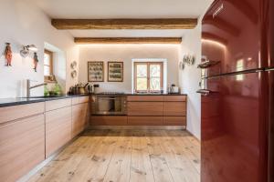 Kuchyň nebo kuchyňský kout v ubytování Chalet Sophie
