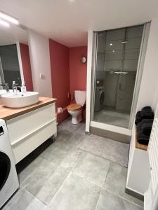 Ένα μπάνιο στο Le Rémois studio cosy hyper centre