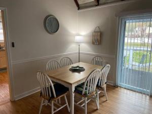 Fotografie z fotogalerie ubytování Cottage by the bay, sleeps 8 near Rehoboth beach v destinaci Lewes