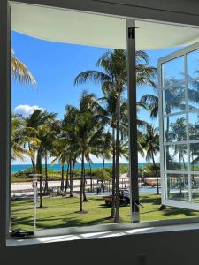 Afbeelding uit fotogalerij van WOW! Best Location! Best Unit! New Renovated South Beach Ocean Front in Miami Beach