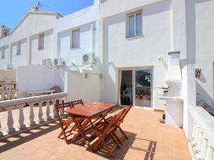 Balkón alebo terasa v ubytovaní Casa con Piscina, Tenis y Terraza con Barbacoa a 2 km del Centro y Playa de Roses - ES-228-101