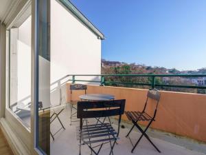 Zdjęcie z galerii obiektu Grand appartement 2 chambres avec terrasse à Saint-Jean-de-Luz - FR-1-4-667 w mieście Saint-Jean-de-Luz