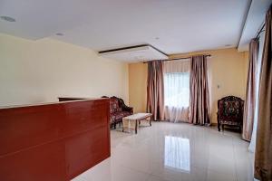 Gallery image of Capital O 92364 Hotel Anugerah Soambaton Resto & Waterboom in Sigumpar