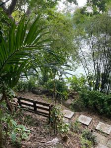 Um jardim em Viking Nature Resort