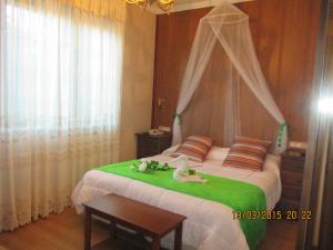 Łóżko lub łóżka w pokoju w obiekcie Hotel Playa Samil Vigo