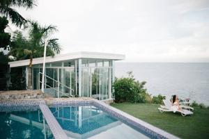 Piscina di Exclusive Cliff House with Pool and Beach Access o nelle vicinanze