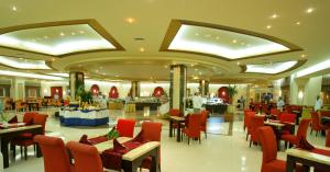 Posezení v ubytování Rehana Royal Beach Resort - Aquapark & Spa - Family & Couples Only - Premium Ultra All-Inclusive 24H