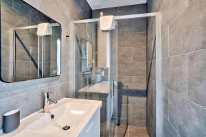 Kúpeľňa v ubytovaní Résidence Paris Ivry House