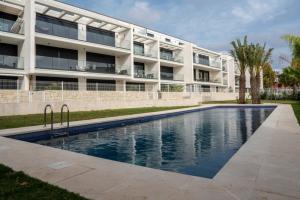 Bazén v ubytovaní Prime Spanish Holidays - Marina Bay Apartment alebo v jeho blízkosti